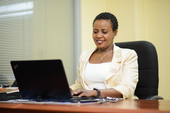 Tesia Titha Mtundu