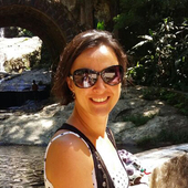 Catharine Aragão