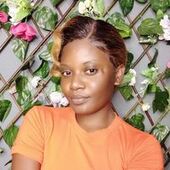 Evelyne Ndizeye