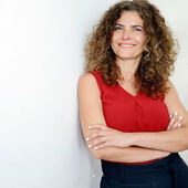 Sílvia Faria de Bastos