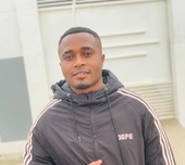 Dinis Naene