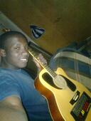Elton Macane